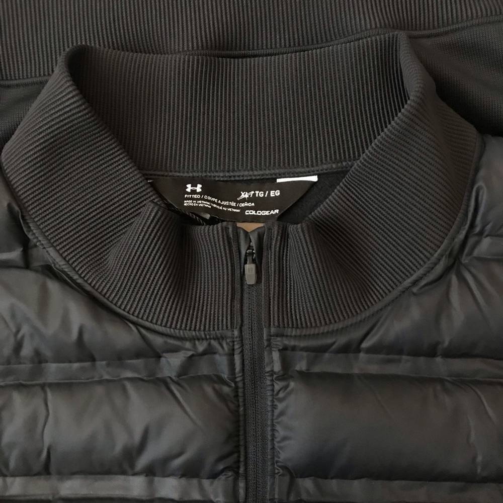 3⬇️ Women’s Under Armour Storm Fitted Jacket - Picture 7 of 8